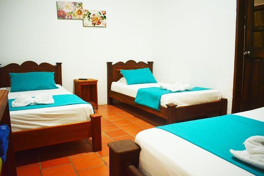 Hotel Y Restaurante Bienmesabe Santa Fe de Antioquia Eksteriør billede