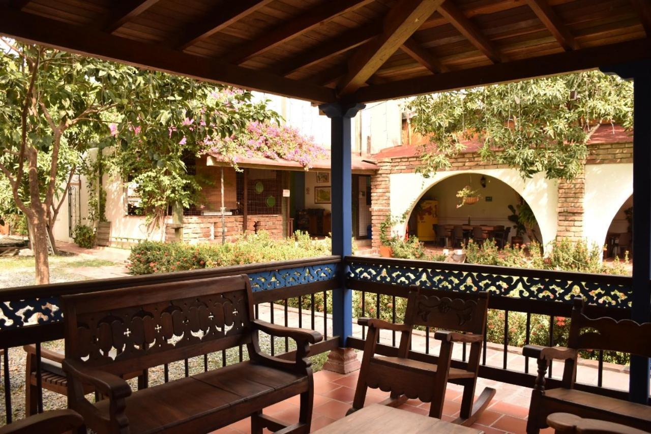 Hotel Y Restaurante Bienmesabe Santa Fe de Antioquia Eksteriør billede