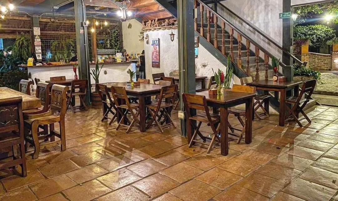 Hotel Y Restaurante Bienmesabe Santa Fe de Antioquia Eksteriør billede